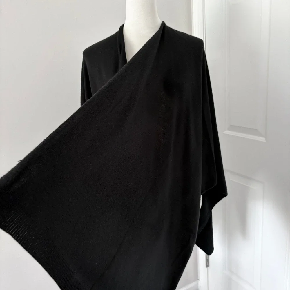 Coco + Carmen Wrap Kiara O/S Black Lightweight Open Front Layering Shawl Poncho